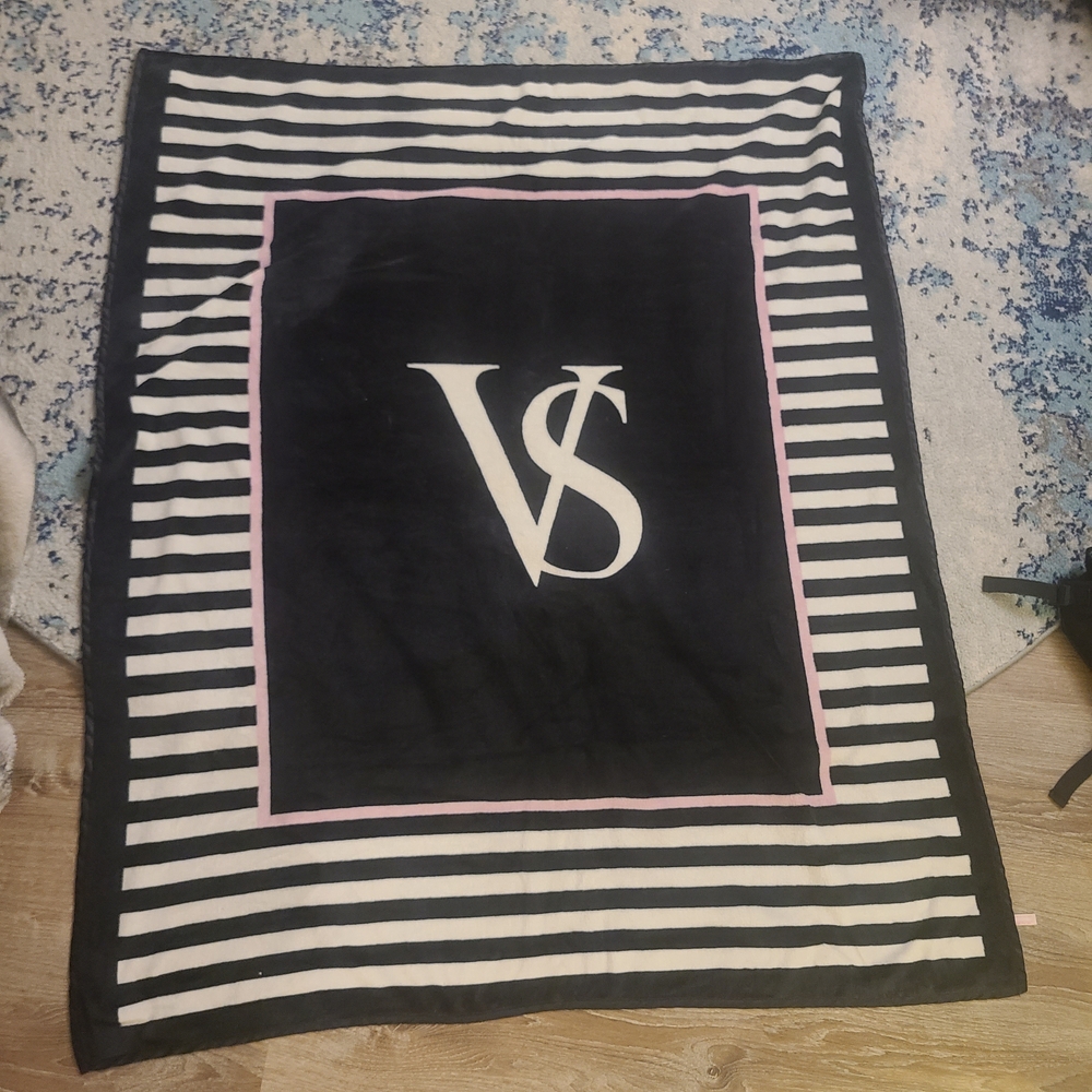 Victoria's Secret Black and White Striped Throw Blanket
